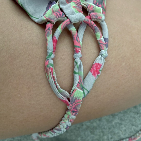 Sold - Picture 4 of 6